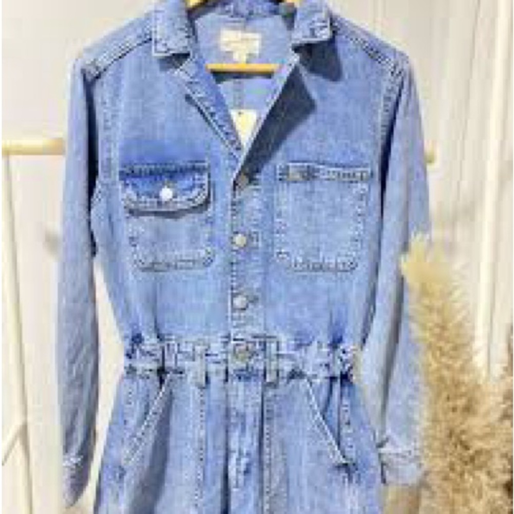 Universal Thread Blue Jean Jacket Timeless Design